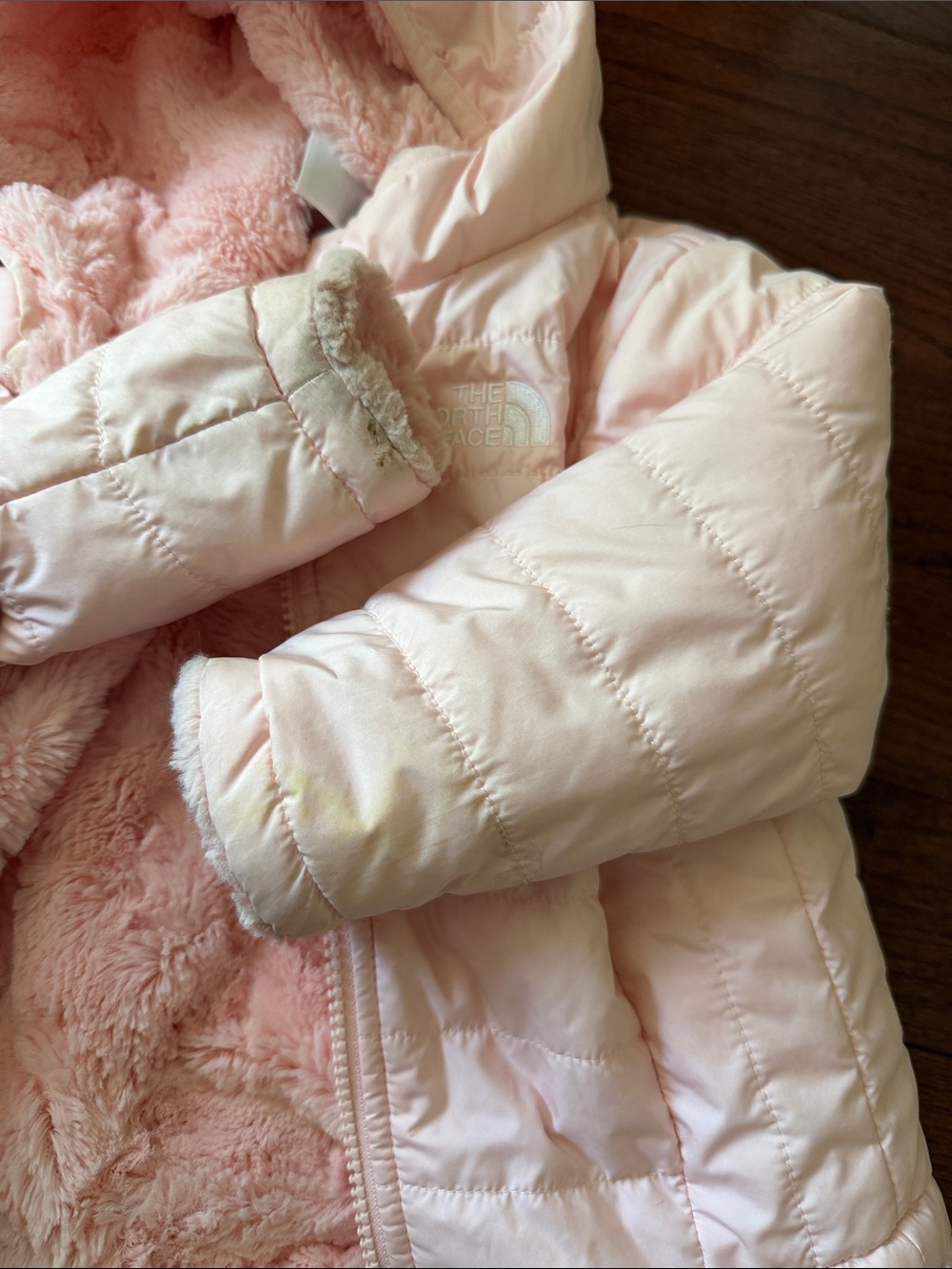 The North Face Kids Pink Puffer Jacket with Hood - Picture 5 of 5